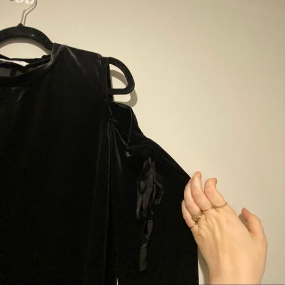 SAMANTHA DRU Ruffle Velvet Cold Open Shoulder Tie Bow Sweatshirt Top - Picture 7 of 10